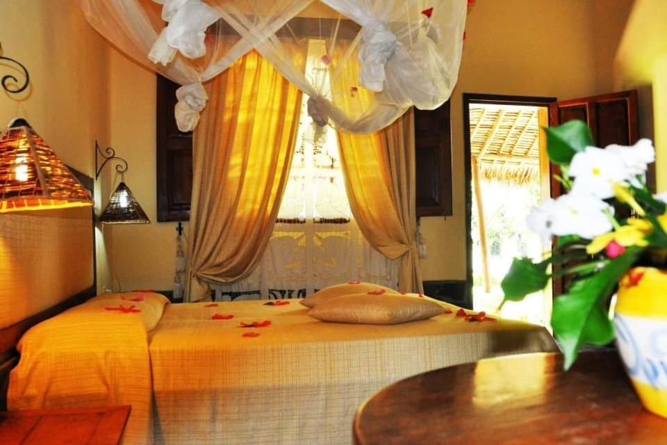 Madiro Hotel Nosy Be Exterior photo
